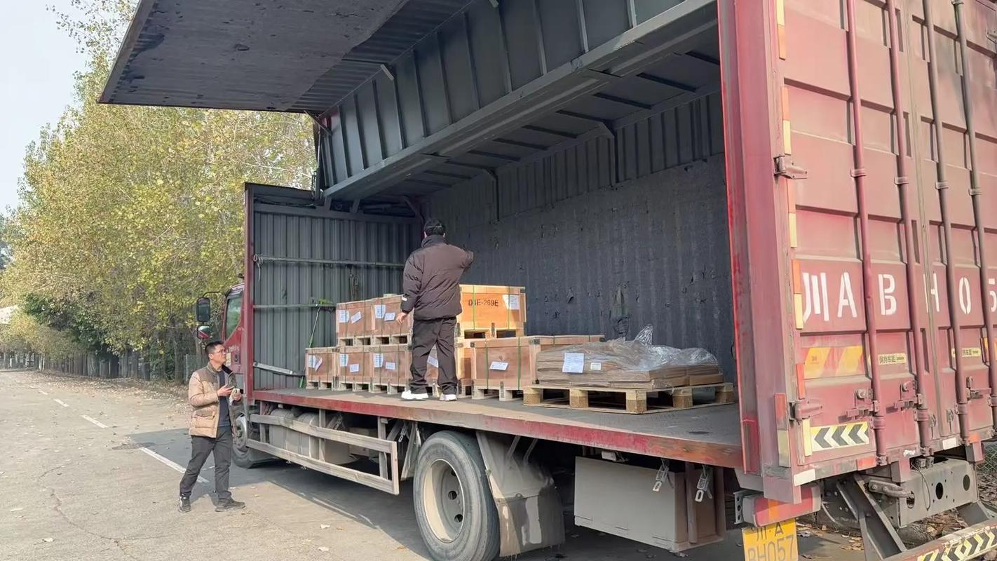 重庆工程设备项目总结：昆明宏宾物流如何完成项目包车到仓验收